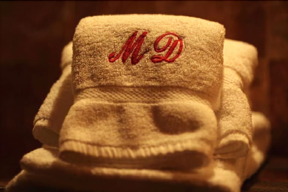 Double Room | Bathroom | Shower, designer toiletries, hair dryer, bathrobes