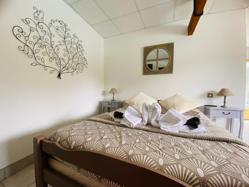 Comfort Quadruple Room | Soundproofing, travel crib, free WiFi