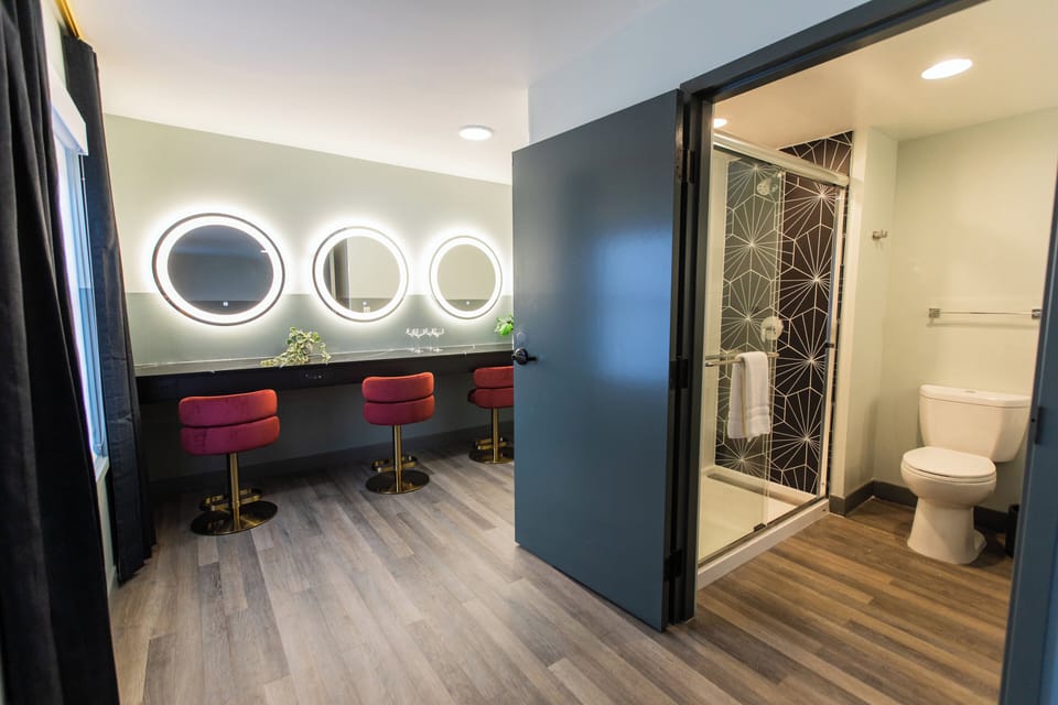 Suite, 2 Queen Beds (Luxe) | Premium bedding, pillowtop beds, in-room safe, desk