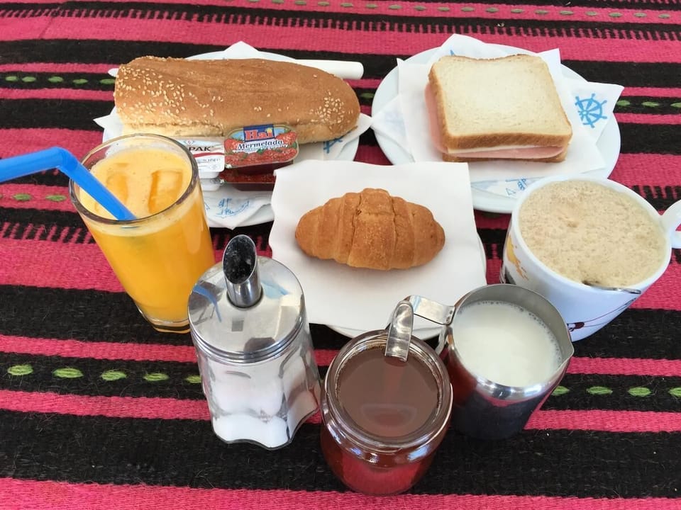 Daily continental breakfast (EUR 10 per person)