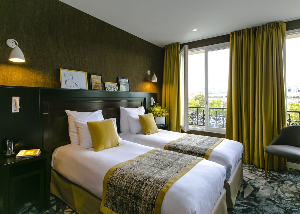 In-room safe, desk, soundproofing, iron/ironing board