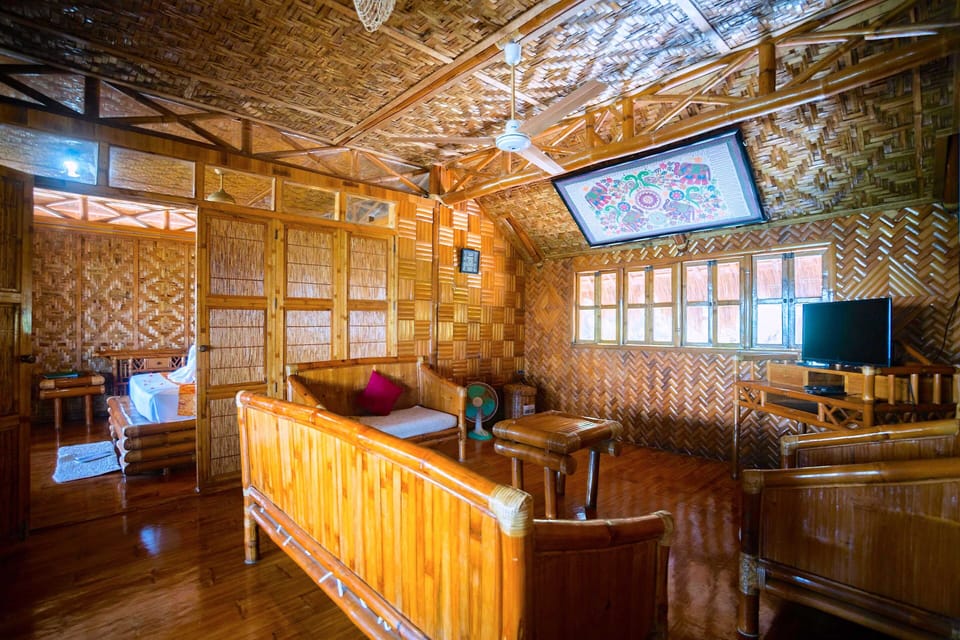 Ocean View Villa | Minibar, individually decorated, laptop workspace, soundproofing