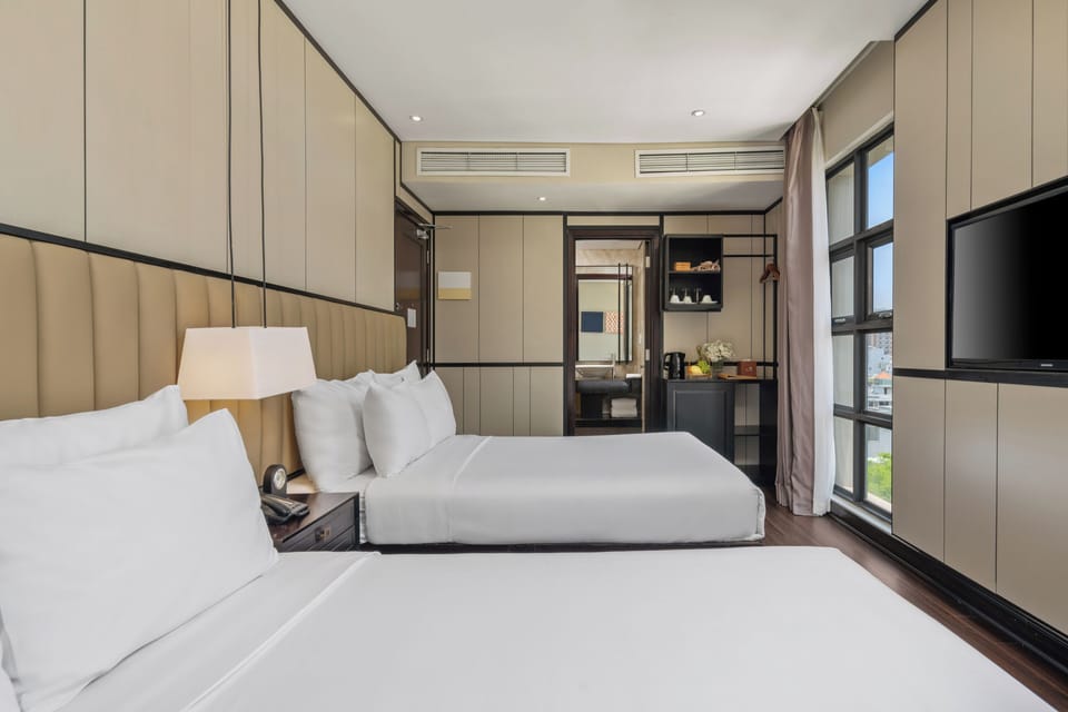 Premium bedding, minibar, in-room safe, blackout drapes