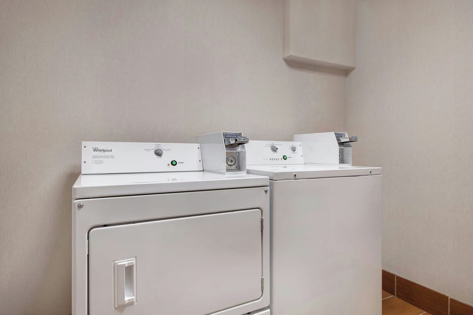 Fairfield Inn & Suites by Marriott Rochester West/Greece Hotel in Rochester