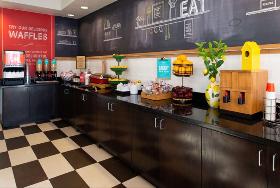 Free daily buffet breakfast