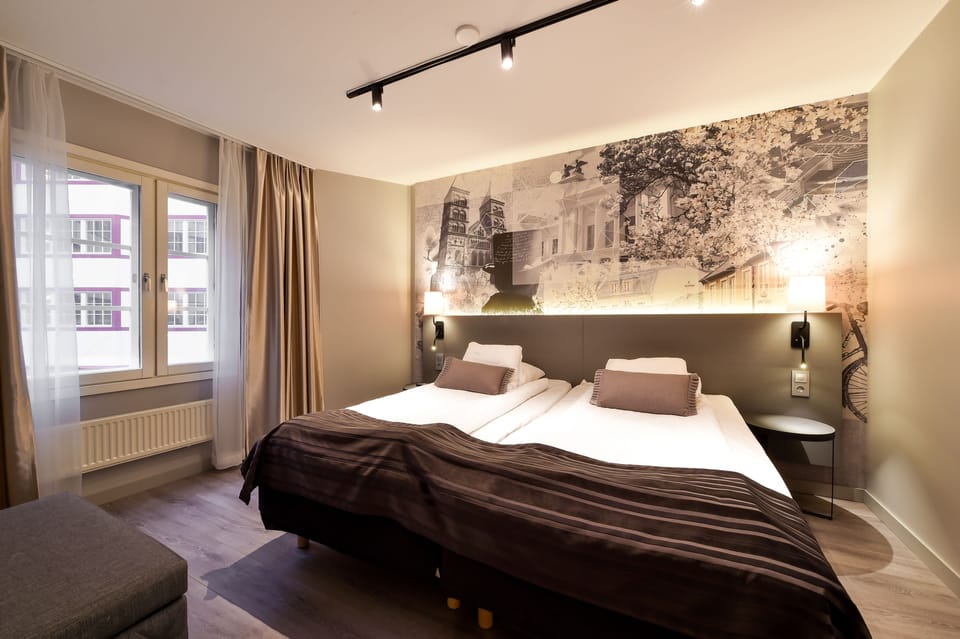 Family Room (Standard, Three) | In-room safe, desk, iron/ironing board, free WiFi