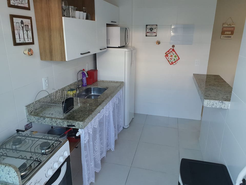 Apartment | Private kitchen | Microwave, oven, coffee/tea maker, blender