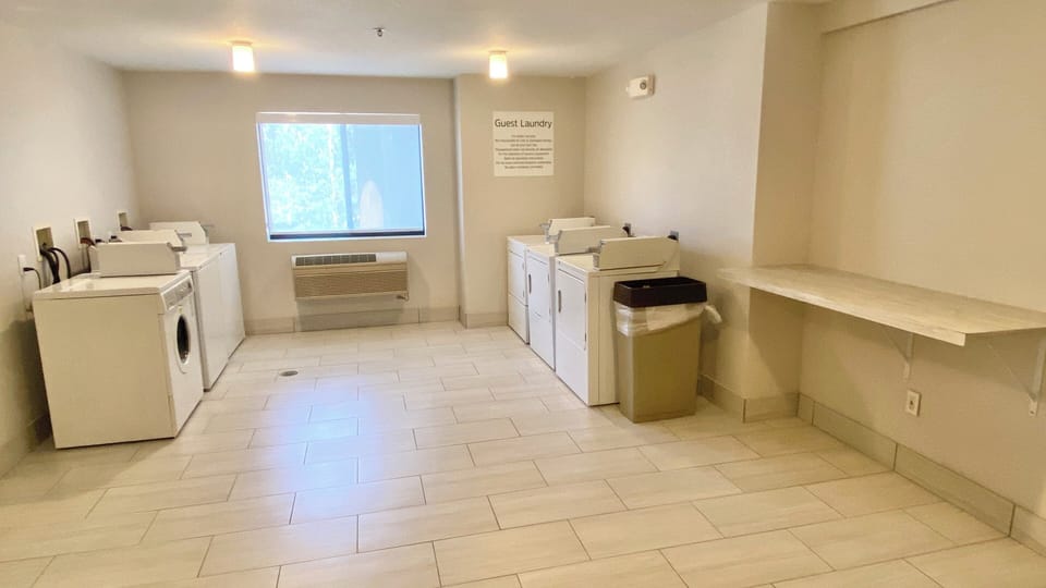 Holiday Inn Express Hotel & Suites Park City by IHG Hotel in Snyderville