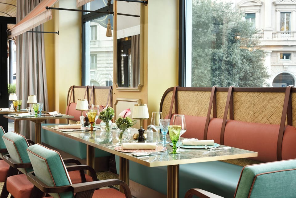 Breakfast and dinner served