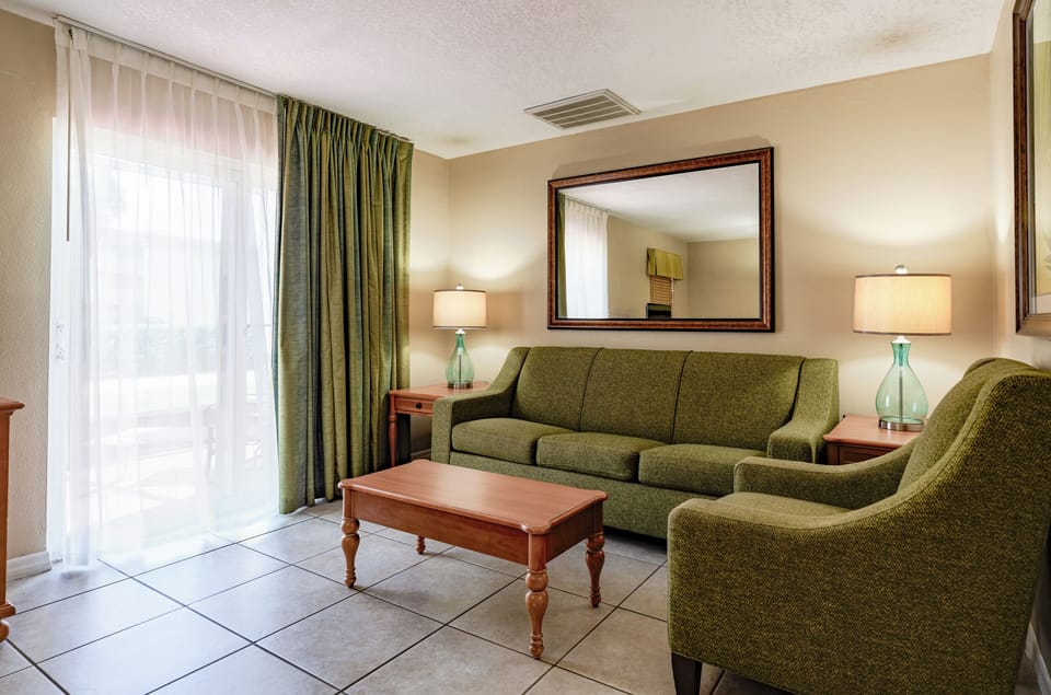 Villa, 2 Bedrooms | Living area | TV