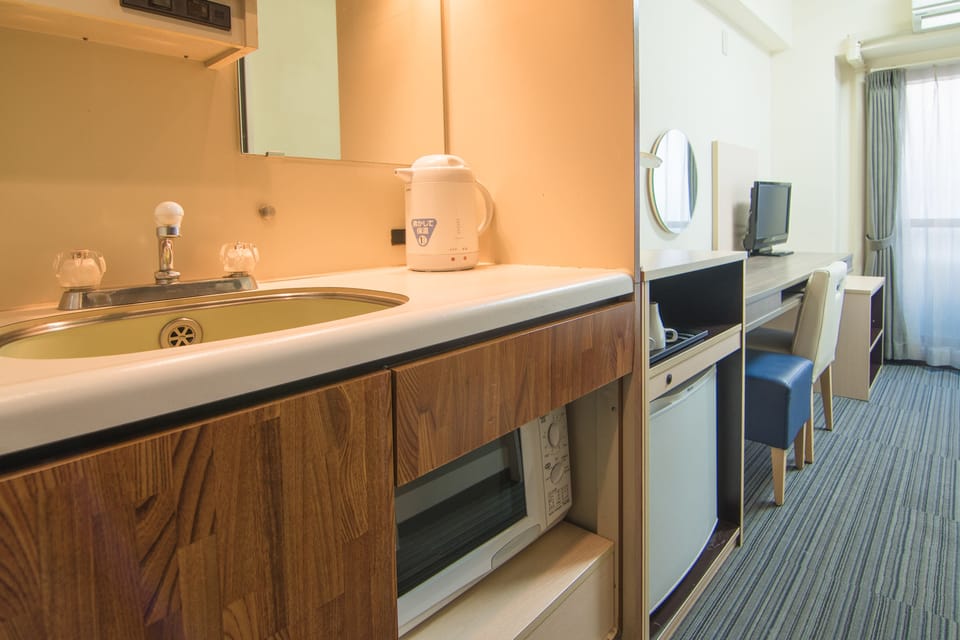 Private kitchenette
