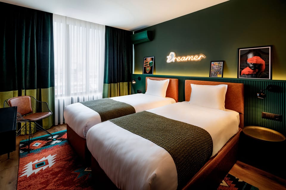 Deluxe Twin Room | Egyptian cotton sheets, premium bedding, memory foam beds, minibar