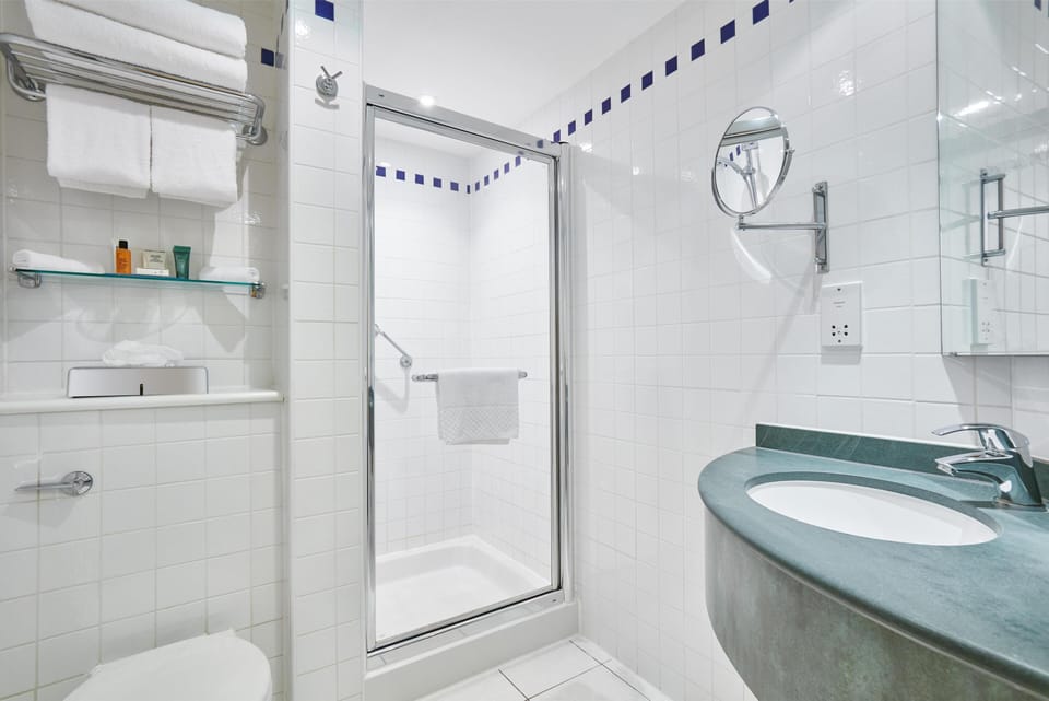 Bathroom shower