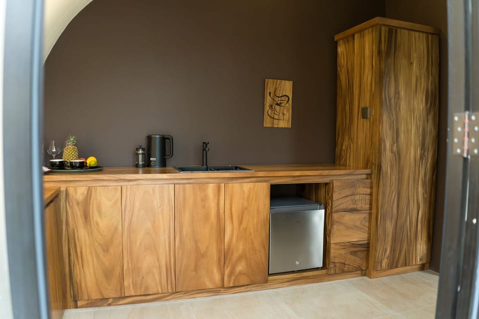 Private kitchenette