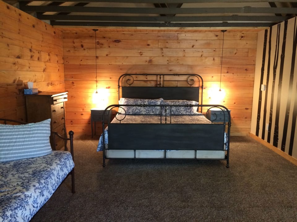 Premier Suite, 1 Bedroom, Fireplace | Individually decorated