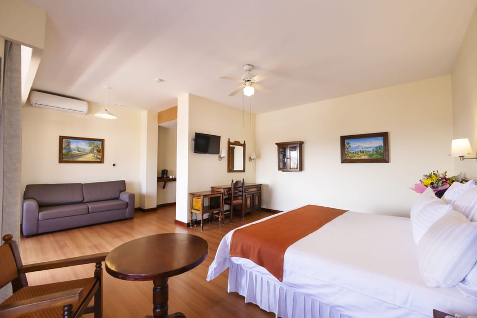 Junior Double Room | Premium bedding, in-room safe, desk, blackout drapes