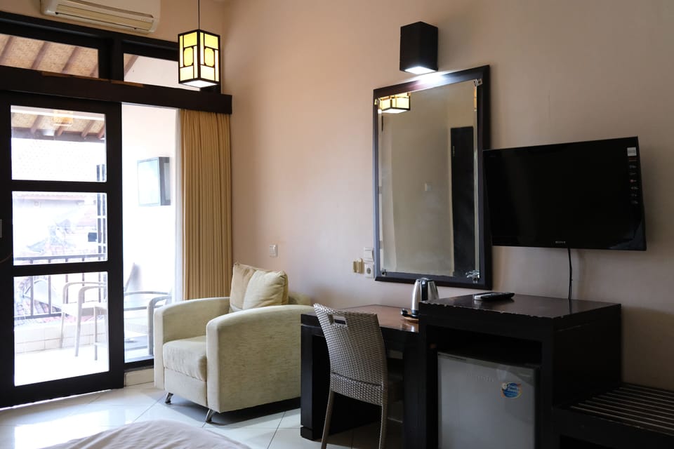 Superior Double or Twin Room | Balcony