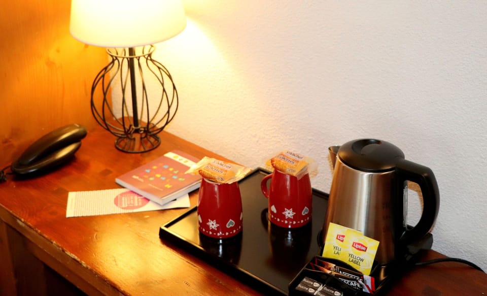 In-room safe, desk, blackout drapes, soundproofing