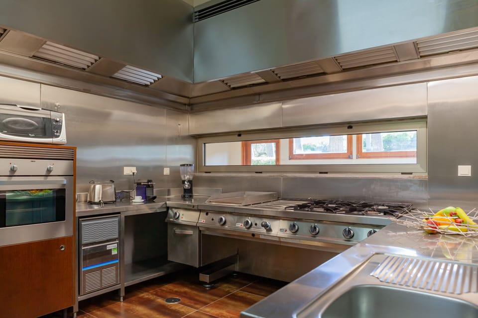 Villa V, 3 bedrooms | Private kitchen