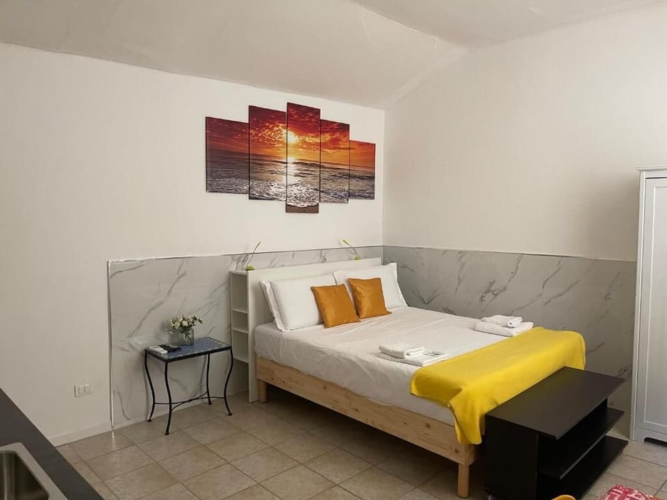 City Studio | Iron/ironing board, free WiFi, bed sheets