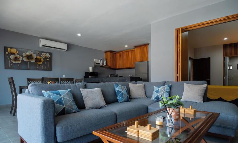 Comfort Apartment, 2 Bedrooms, Mountainside | Living area