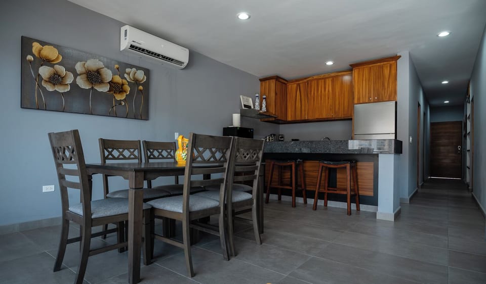 Comfort Apartment, 2 Bedrooms, Mountainside | Living area
