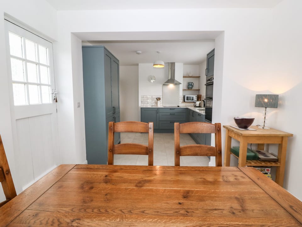 Fridge, dishwasher, electric kettle, toaster
