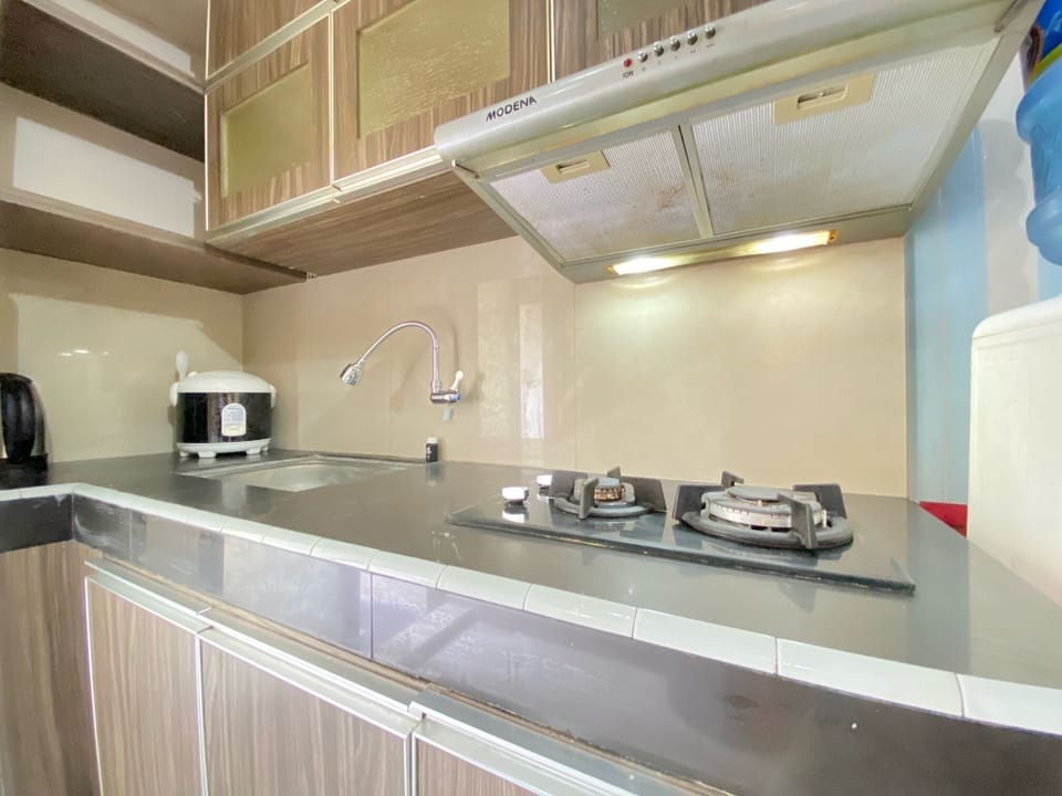 Apartment, 1 Bedroom | Private kitchen | Fridge, cookware/dishes/utensils