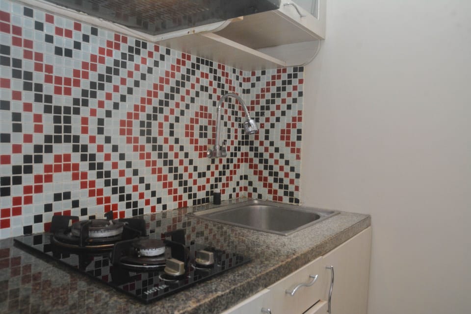 Apartment, 2 Bedrooms | Private kitchen | Fridge, cookware/dishes/utensils