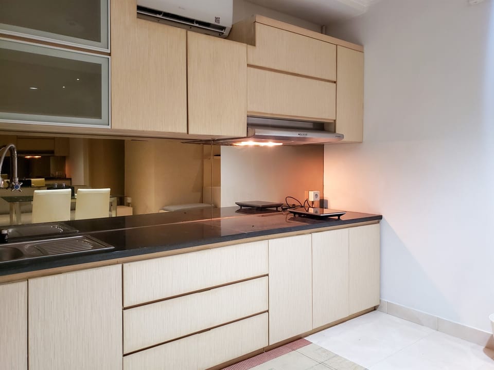 Apartment, 1 Bedroom | Private kitchen | Fridge, microwave, stovetop, electric kettle