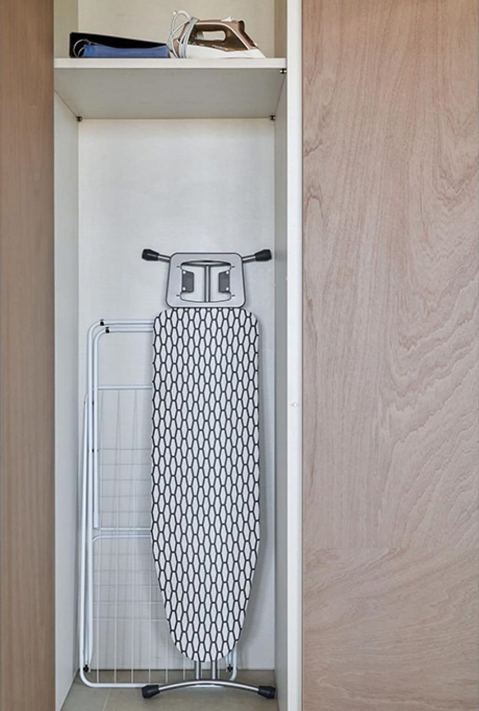 House, Accessible, Smoking | 2 bedrooms, high-speed internet