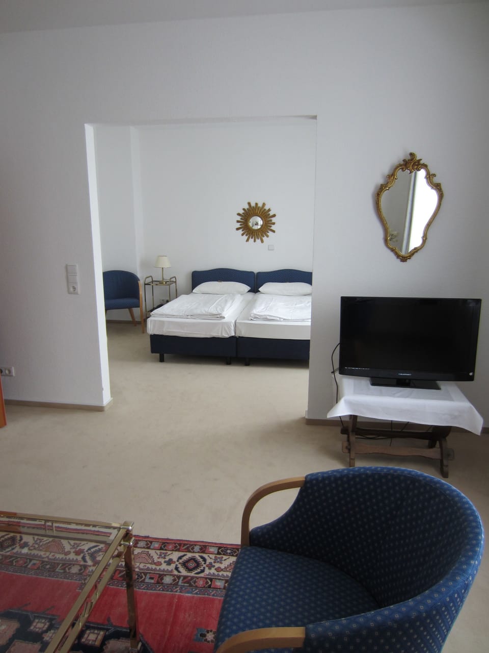 Egyptian cotton sheets, premium bedding, minibar, in-room safe