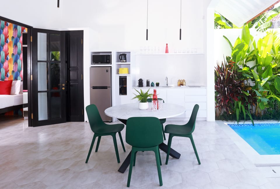 Comfort Villa | Private kitchen | Full-size fridge, microwave, stovetop, electric kettle