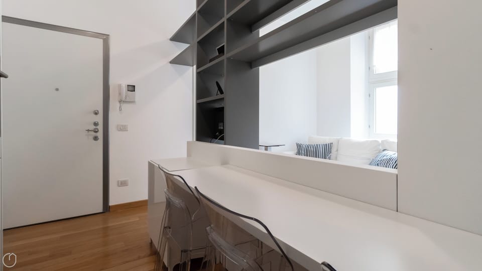 Apartment (1 Bedroom) | Interior