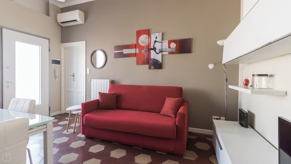 Apartment (1 Bedroom) | Interior