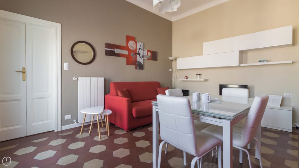 Apartment (1 Bedroom) | Interior