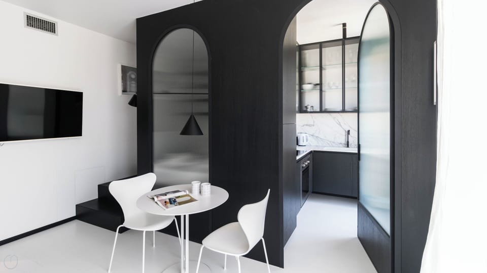 Apartment (1 Bedroom) | Interior