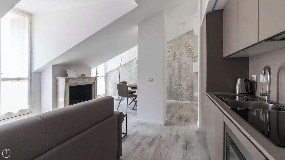 Apartment (1 Bedroom) | Interior