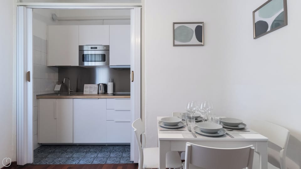 Apartment (1 Bedroom) | Interior