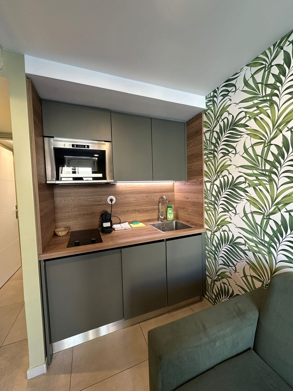 Standard Apartment | Private kitchen | Fridge, microwave, stovetop, dishwasher