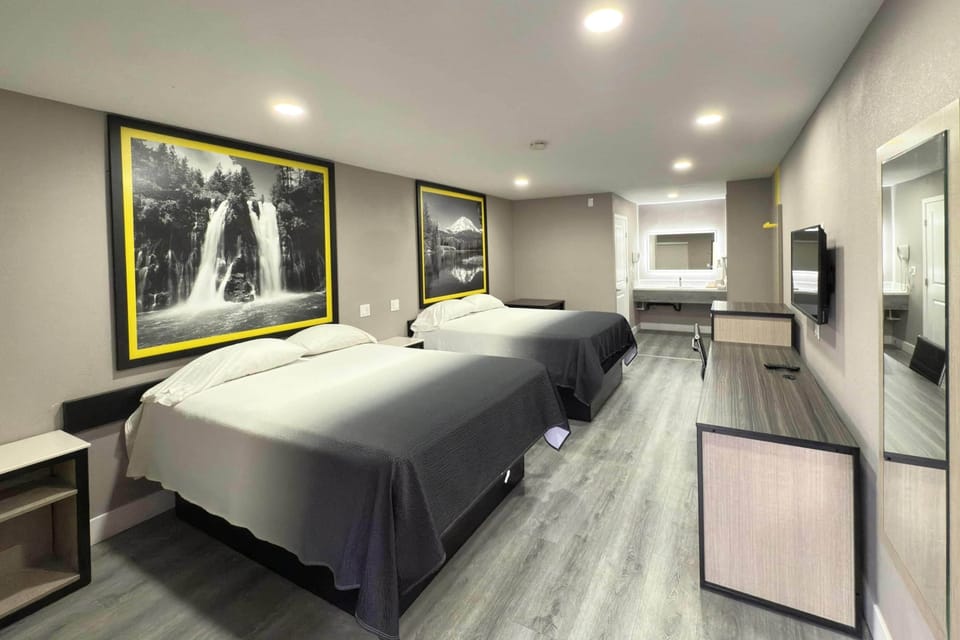 Standard Room, 2 Queen Beds | Free cribs/infant beds, free rollaway beds, free WiFi, bed sheets