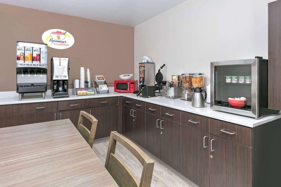 Free daily on-the-go breakfast