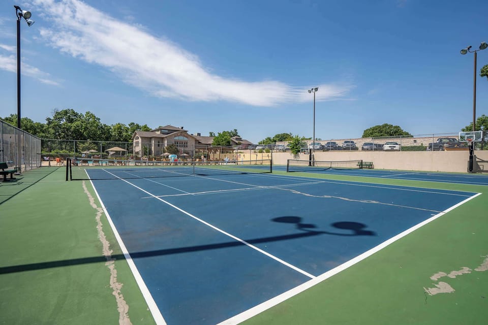 Retreat at the Pointe In the Heart of the Ozarks w/ Famed Branson Attractions Apartment in Branson