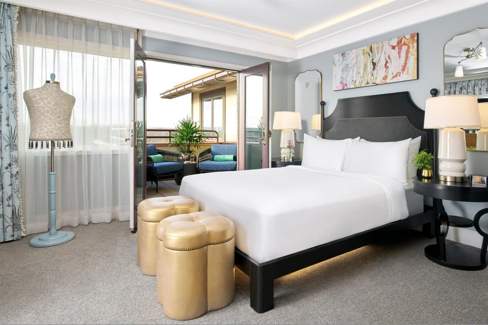 Premium bedding, down comforters, minibar, in-room safe