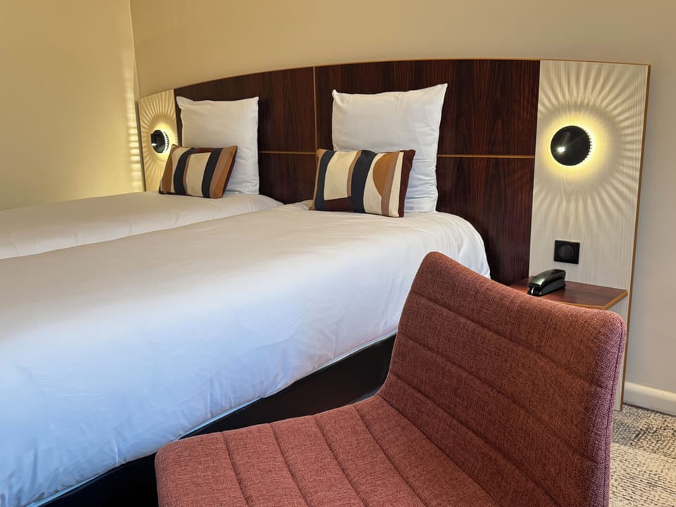Classic Twin Room, 2 Twin Beds | Individually furnished, desk, blackout drapes, soundproofing