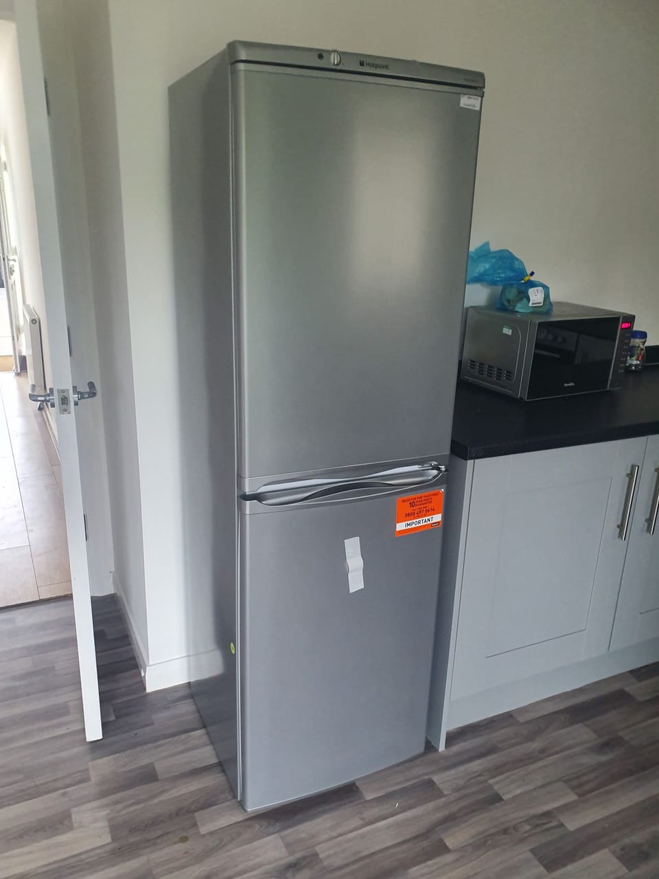 House | Private kitchen | Fridge, microwave, oven, stovetop