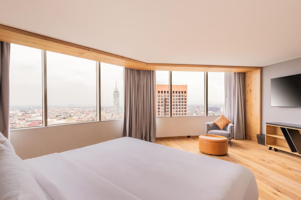 Studio Suite 1 King Bed | View from room