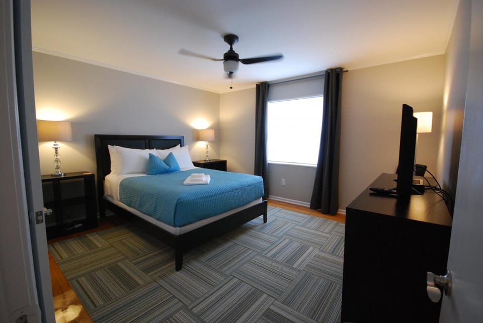 B2bh Great Location Peaceful Condo Near Peachtree Street Apartment in Buckhead
