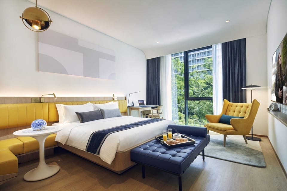 Minibar (free items), in-room safe, blackout drapes, iron/ironing board