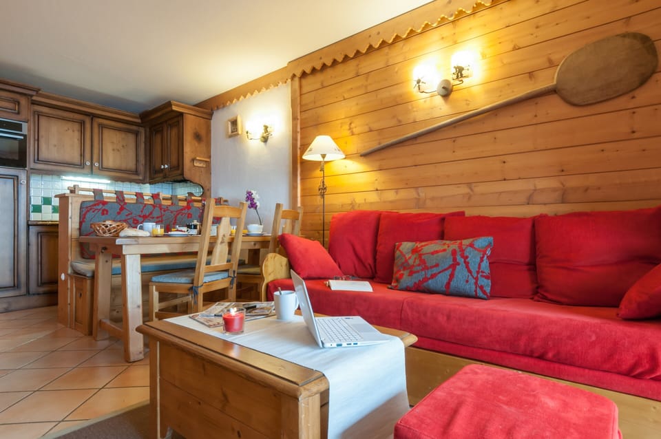 Appartement 3 personnes - 1 chambre - Balcon | Living area | TV